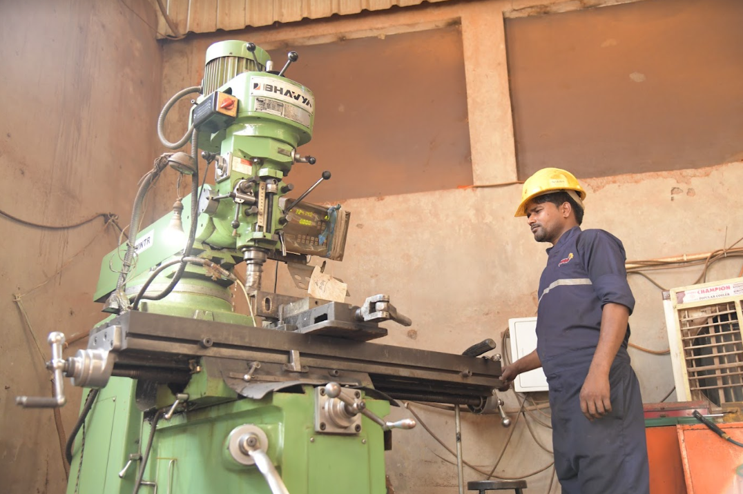 Vertical Milling Machine